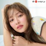 Rio Uchida Instagram - 🩵andGIRL🩵 自己肯定感があがるうるつやなメイクでした🩷🫧 #Repost @andgirl_jp ・・・ 自己肯定感高まりメイクで、 昨日よりちょっと自分を好きになろう💞 ここでは、リップでマインドUPする方法をレクチャー！ 粘膜カラーのリップライナーと、 うるつやリップをちょこっとオーバーに塗るのがコツ💋 ぷっくり唇で女っぽ気分を高めて、 お休みの方も、お仕事の方も、 素敵なクリスマスを過ごしてね🎄💝 3Dリップの手に入れ方は、 andGIRL冬号をチェックしてみてください🥰 ＿＿＿＿＿＿＿＿＿＿＿＿＿＿＿＿ andGIRL2024年冬号 (12/7発売) 企画名：昨日よりちょっと自分を好きになる♡自己肯定感高まりメイク モデル：#内田理央 @rio_uchida ＿＿＿＿＿＿＿＿＿＿＿＿＿＿＿＿ #andGIRL #アンドガール #今日の服 #今日のコーデ #ootd #outfit #シンプルコーデ #大人スタイル #大人可愛いコーデ #冬服 #冬コーデ #冬服コーデ #休日コーデ #自己肯定感メイク #自己肯定感UP #冬メイク #オーバーリップ #3Dリップ #粘膜カラー