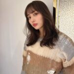 Rio Uchida Instagram - 久しぶりに外の空気を吸った⭐️ 年末年始も体調悪くずーっとお家にいたので 少しずつ体力を付けていきます💪 写真は髪のメンテナンスしてもらった時の。 透明感あるブラウンをオーダーしたよ🩵 ニットは @f_lagstuf_f メンズだよ！