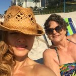 Rita Guedes Instagram – Feliz dia das mães ! Te admiro muito . Te  amo @maridesguedes . Desejo a todas as mães muito amor e paz ❤️