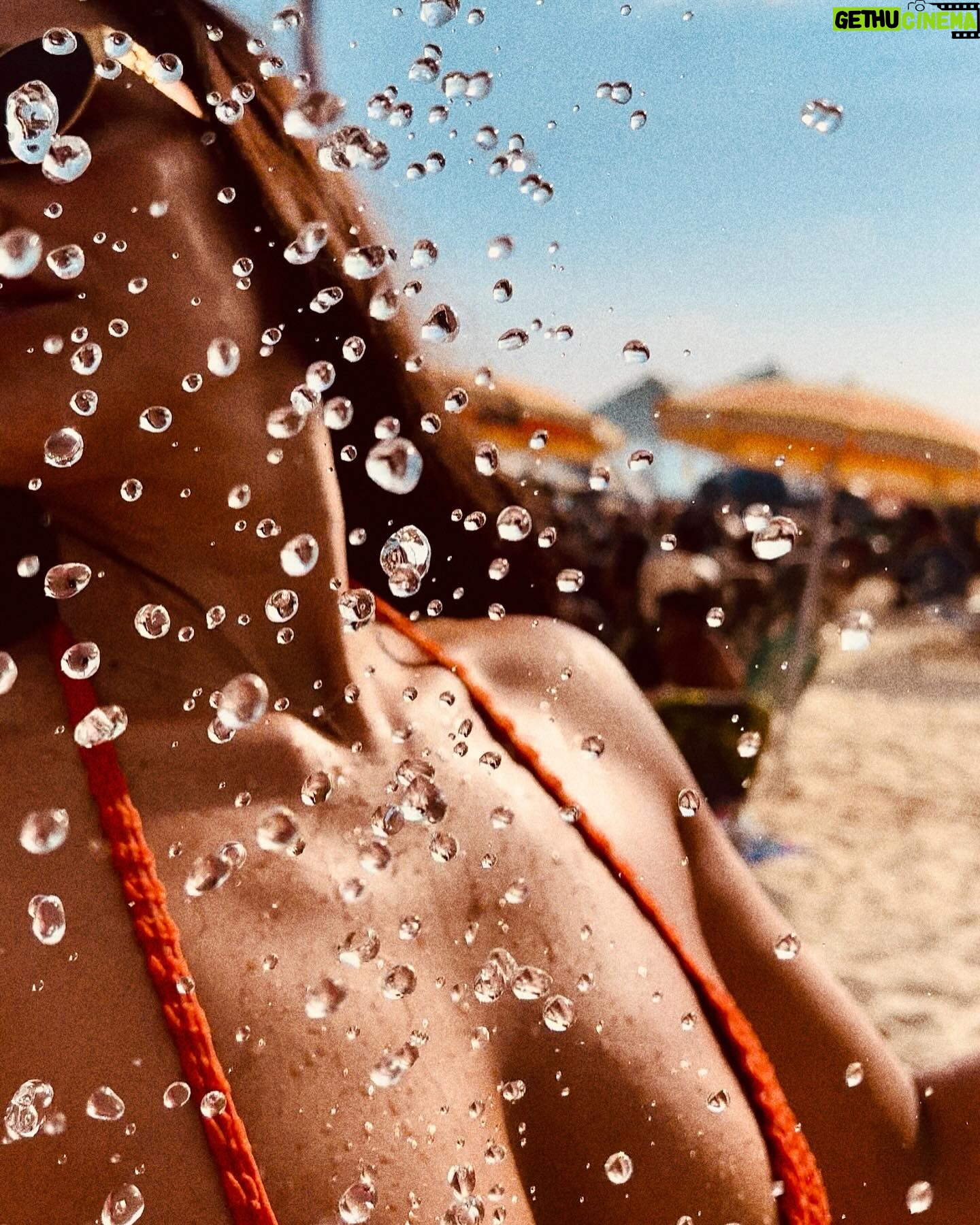 Rita Pereira - 54.4K Likes - Domingo de Ipanema 💦
📸 @sergiorbaia