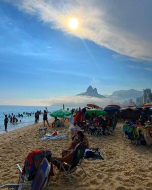 Rita Pereira Instagram - Domingo de Ipanema 💦 
📸 @sergiorbaia