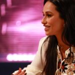 Rita Pereira Instagram - Ainda não me tinha sentado nesta cadeira. A entrevista do Goucha. Estava nervosa, confesso, não por ser o @mlgoucha , pois sabia que ele teria o maior respeito por mim, mas sim por estar a aprender a ser esta Rita “diferente” depois do Brasil. A verdade teve sempre uma extrema importância em mim e por mais que, às vezes, me traga dissabores, continuarei sempre a acreditar que será o melhor caminho. Quem viu a entrevista?! Aproveito para agradecer todo o vosso apoio 🤎