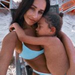 Rita Pereira Instagram – O nosso dia foi simples e maravilhoso 🤎
#beach #family #love #riodejaneiro #momandson #goodvibes #sun #sea #sand #travel #livinginRio #brasil