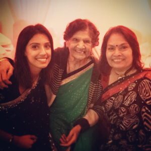 Ritu Arya Instagram - Happy 90th to my cool af Grandma 💕

Pls don’t tell her I swore