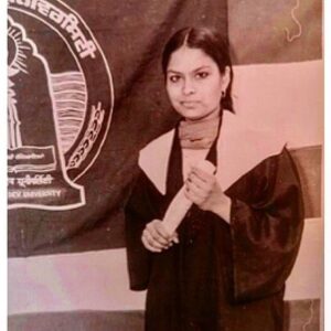 Ritu Arya Instagram - My beautiful mama ❤️❤️❤️

Mum, you’ve been there for me through thick and thin... Always reminding me to keep working hard, look out for others, live with an open heart and laugh at it all.

Your endless love, humour, positivity and prayers do wonders to the world. More than you’ll ever know.

In a world that was not necessarily built to raise up the brown girls, you have always made me feel capable of anything. 

Not a day goes by where I don’t think about how grateful I am to have you. 🙏🏽🙏🏽 

Have an amazing day today. 

Happy 60th Birthday XXX

.