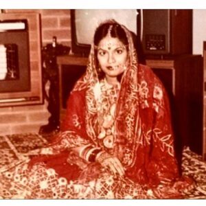 Ritu Arya Instagram - My beautiful mama ❤️❤️❤️

Mum, you’ve been there for me through thick and thin... Always reminding me to keep working hard, look out for others, live with an open heart and laugh at it all.

Your endless love, humour, positivity and prayers do wonders to the world. More than you’ll ever know.

In a world that was not necessarily built to raise up the brown girls, you have always made me feel capable of anything. 

Not a day goes by where I don’t think about how grateful I am to have you. 🙏🏽🙏🏽 

Have an amazing day today. 

Happy 60th Birthday XXX

.