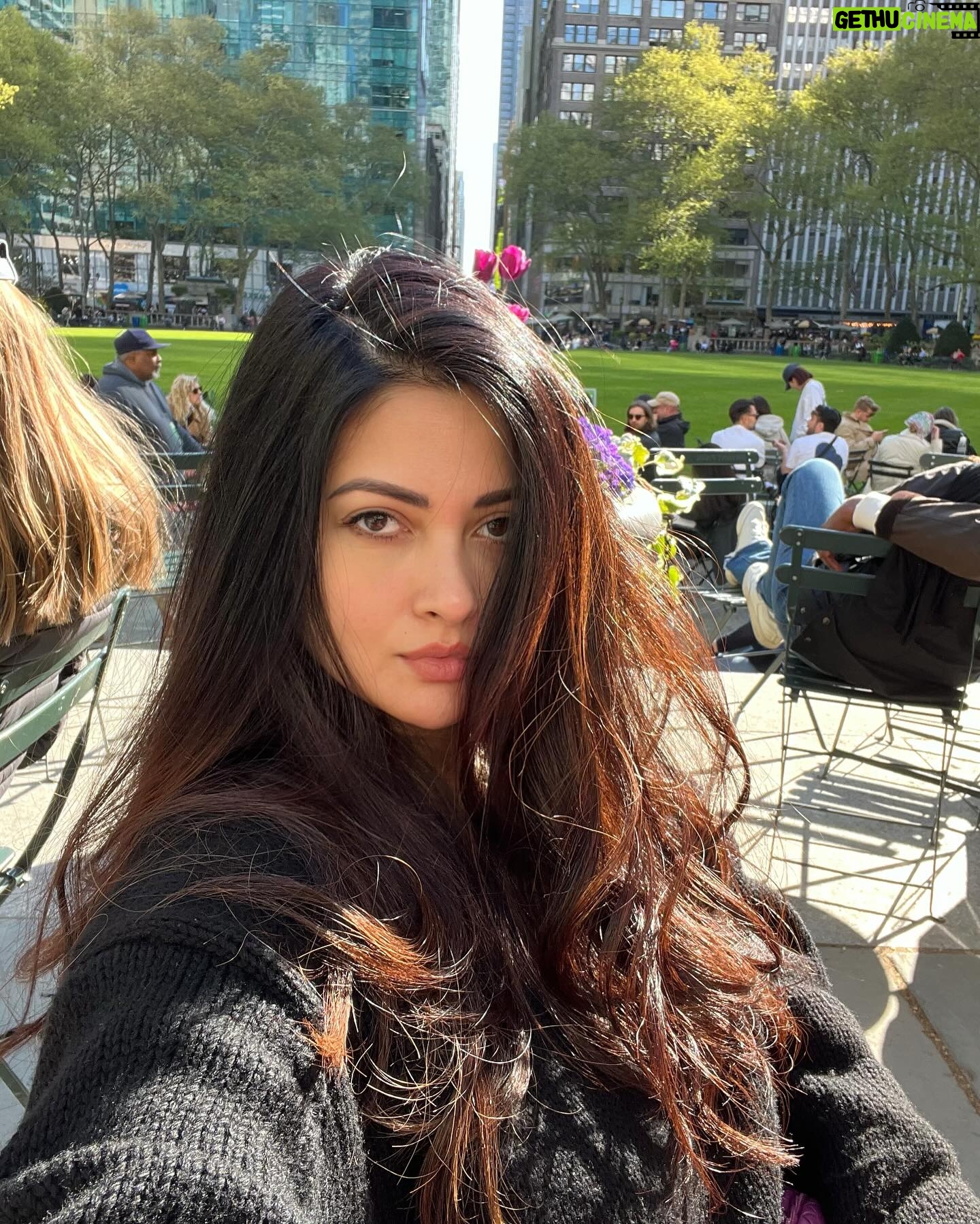 Riya Sen Instagram - Lost in the city streets like a lost sock in the laundry - slightly confused, a tad disoriented, but still hanging in there! I’ve mastered the art of getting turned around in the most spectacular fashion. Who needs a compass when you’ve got a knack for unintentional detours? 🧭🤷♂️ #LostInTranslation #DirectionallyChallenged #LostButLovingIt #travel