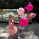 Robert Lewandowski Instagram - Happy 4th birthday Laura! Have a great day filled with love, laughter, and unforgettable memories! You are our little ray of sunshine! We love you 💕