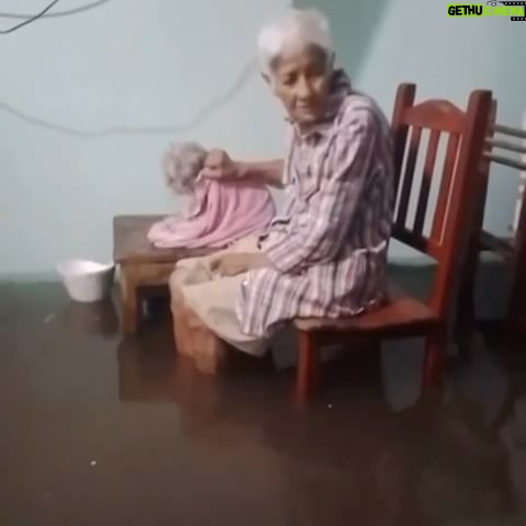 Roberta Miranda Instagram - Alô Rio Grande Do Sul , alguém pode descobrir aonde está senhora esta?? Bem ,Quero ajudá-la !! Quero compensar esta dor de alguma maneira Gostaria de amenizar este trauma . Afinal ,os anos que carrega em si , contam histórias inimagináveis que EU gostaria de acariciar Quem souber me passe o contato no direct : :#riograndedosul