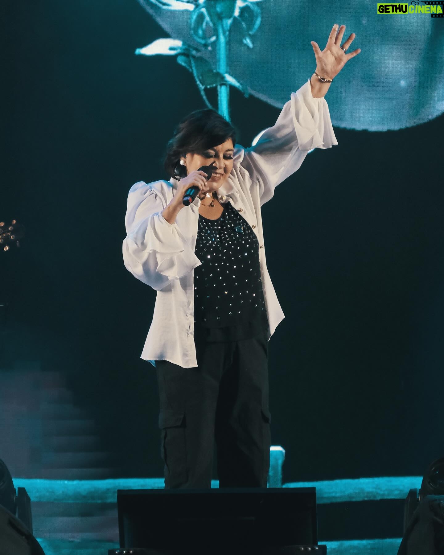 Roberta Miranda Instagram - Barra bonita muito obrigada!! Foi incrível! Logo mais , no palco de CRUZEIRO! : :#tourneeinfinitorm #tourrobertamiranda