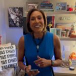 Robin Roberts Instagram - Good morning! What a difference after a good night’s rest…Glam Fam and I would like to share with you a lil #wednesdaywisdom #cmon 😘