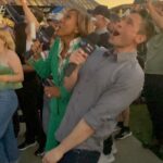 Robin Roberts Instagram – I couldn’t imagine someone better than @whitjohnsontv to experience my first eclipse with… it wasn’t his first time and hopefully won’t be my last. I may have to join his mom as an eclipse chaser! 

#EclipseAcrossAmerica