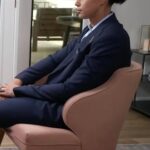 Robin Roberts Instagram - EXCLUSIVE: Brittney Griner to Robin Roberts on bringing vape cartridges containing cannabis oil in her luggage to Russia: “It was an accident. I understand accidents have repercussions.” “ “Prisoner in Russia: The Brittney Griner interview” airs May 1 on ABC 20/20 and later on Hulu. #BrittneyGrinerOnABC