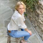 Robin Wright Instagram - Evoke serenity in Pour Les Femmes’ lightweight and breathable summer cottons xx Handmade in our couture atelier in the Indus Valley.