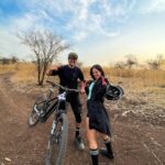 Rocío Toscano Instagram - Volver a sentir la adrenalina me volvió el alma al cuerpo. P*TA que AMO pedalear y que mejor que con el @il_tonino 🙌🏼 se paso bieeeeeeeeeennnnnn 😍😍😍💖💖💖🙌🏼 háblenme de felicidaaaaaaaaadddd PD: quiero mi bici doble 😭