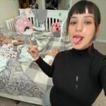 Rocío Toscano Instagram – Hoy se estrena un pedacito de mi maternidad @muymamapamisweas  un proyecto personal que amo mucho, las invito a las 21:00 acompañarnos en esta aventura por YouTube. 

Espero que les guste por que esta hecho con mucho amor. 🤍 

TODOS LOS DOMINGOS A LAS 21:00h ✨