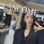 Roh Jeong-eui Instagram – TEINT IDOLE STUDIO

#광고 #랑콤 #뗑이돌스튜디오 #뗑이돌파데 #숨쉬는파데 @lancomeofficia