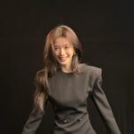 Roh Jeong-eui Instagram - 씨네 21 비하인드🎞️