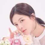 Roh Jeong-eui Instagram - @diorbeauty #광고 눈부시게 빛나는 플로럴 부케의 향기를 선물해보세요 🎀 #미스디올 #미스디올블루밍부케 #미스디올미니미스