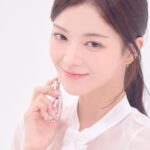 Roh Jeong-eui Instagram - @diorbeauty #광고 눈부시게 빛나는 플로럴 부케의 향기를 선물해보세요 🎀 #미스디올 #미스디올블루밍부케 #미스디올미니미스