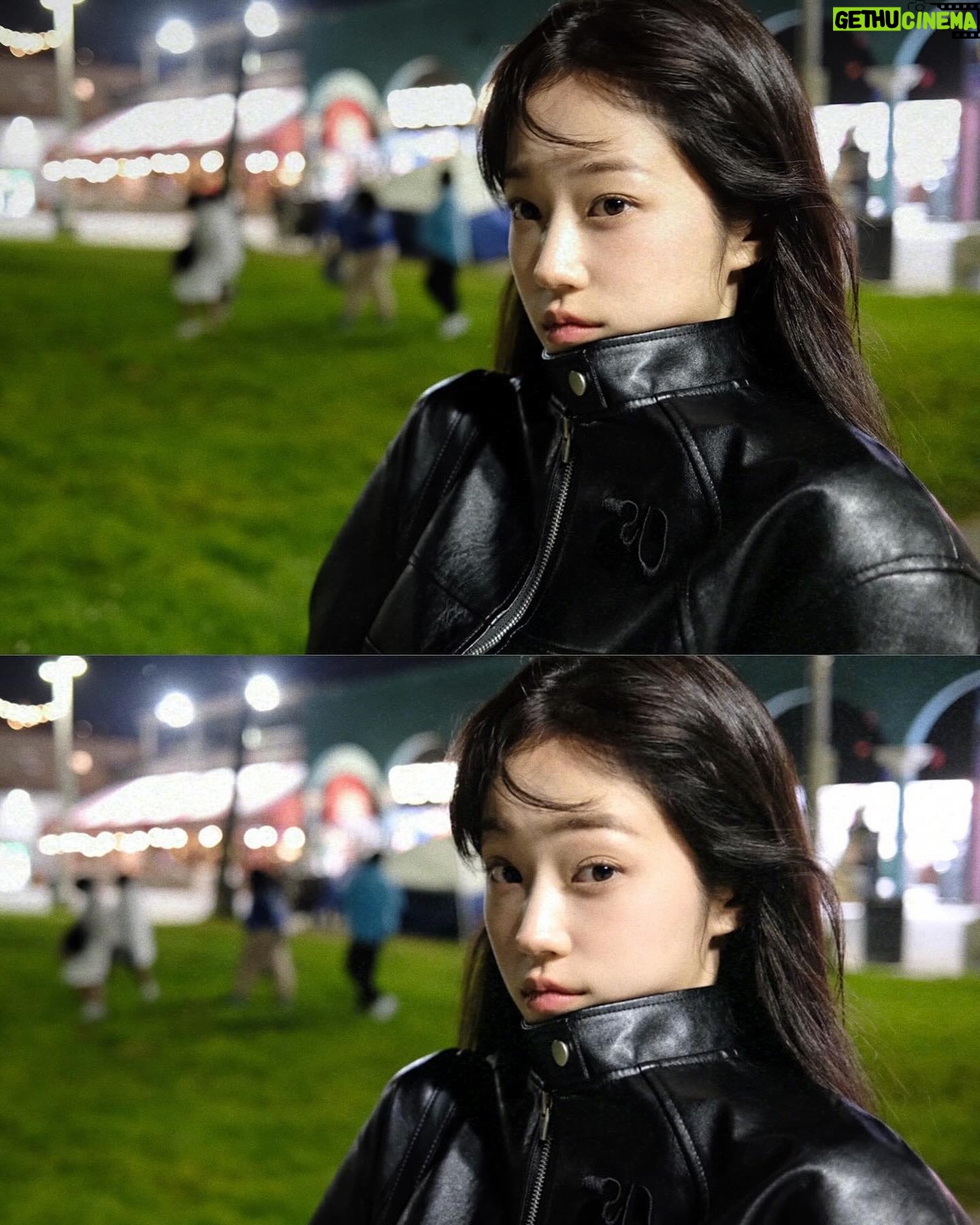 Roh Yoon-seo - 598.3K Likes - LA 여행기 🌻🎠⛱️🎢✨
