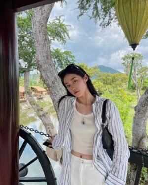 Roh Yoon-seo Instagram - 한두달 전인가 여름😌❤️‍🔥