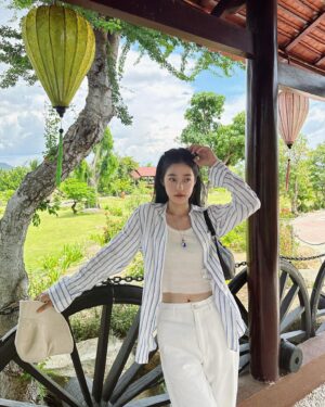 Roh Yoon-seo Instagram - 한두달 전인가 여름😌❤️‍🔥