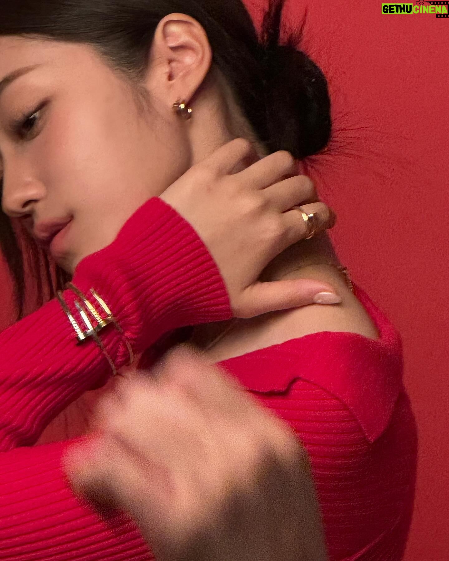 Roh Yoon-seo Instagram - @ellesingapore 💗 🍒