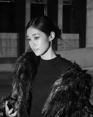 Roh Yoon-seo Instagram - 라스트 먼스 코찔찔이 인 파리 🤧