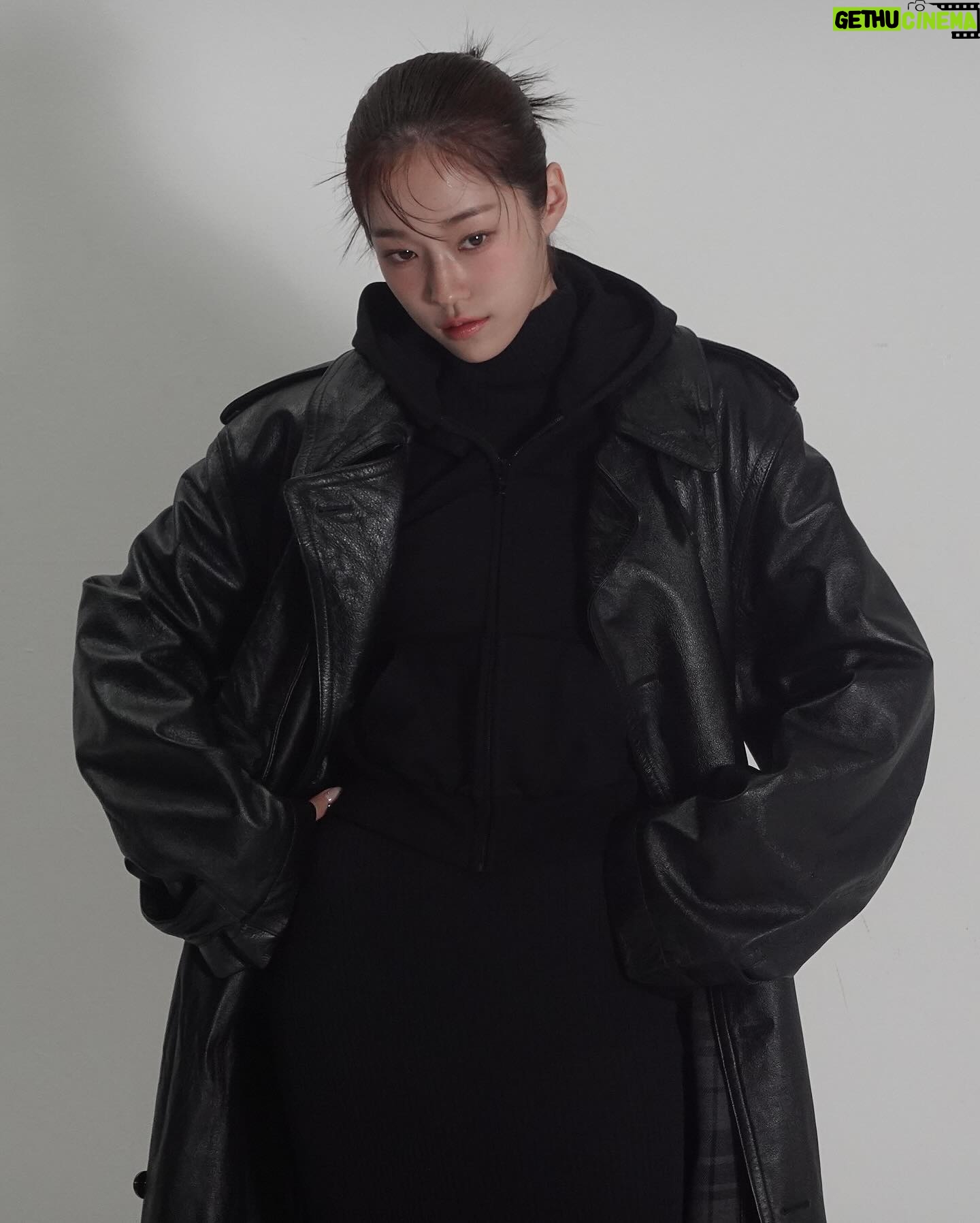 Roh Yoon-seo Instagram - @ellesingapore 💗 🍒