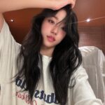 Roh Yoon-seo Instagram - 도라에몽 주머니 사진첩🤳✨🌌