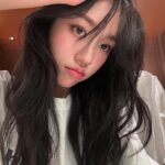 Roh Yoon-seo Instagram - 도라에몽 주머니 사진첩🤳✨🌌