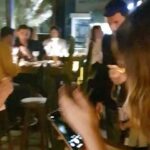 Rojda Demirer Instagram - Duygularımı tarif etmem çok çok zor🥹tahminimin çok ötesinde çok güzel bir açılış oldu 🫶yeni bebeğimiz @zestsocietycadde kapılarını bugun tam olarak açmış oldu✨Açılışın her anında desteğini esirgemeyen canım dostum ve menajerim @abdullahbulutt ,mükemmel menüsüyle şefim @cihansozer , çikolatalarımızın ustası şefim @muammer__coskun ,bu gece arılar gibi çalışıp salonda harikalar yaratan tüm ekip arkadaşlarımız ve beni yalnız bırakmayan dostlarım iyi ki varsınız hepinizi çok ama çoook seviyorum ..Ve tecrübesiyle mekanımıza mükemmel bir dokunuş yapıp onu çok başka bir noktaya taşıyan ve “zest society”nin doğmasında büyük payı olan @emrahcevuk ve mükemmel kokteyllerimizin mimarı @zurganc tekrar söylüyorum bu ortaklık harika oldu güçlerimiz birleşince adeta voltranı oluşturduk💪🤣 ve tabii ki desteğini hiçbir zaman eksik etmeyen yol arkadaşım sevgilim @ulaskiyak en özel teşekkürüm sana iyi ki varsın iyi ki hep yanımdasın seni çok ama çoook seviyorum ❤️