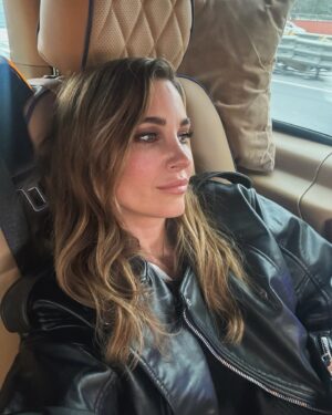Rojda Demirer Instagram - Bu sene leyleği değil sürüsünü havada gördük kesin bilgi yayalım🙄yine yollardayız 🚙