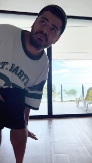 Roman Kagramanov Instagram - ОТМЕЧАЙ СВОЮ СОНЮ🤣♥️