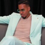 Romeo Santos Instagram - I've dedicated my life to this, have you noticed ? #CERRANDOCICLOS 👑