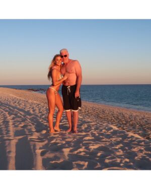Ron Perlman Instagram - A hap, hap, happy birthday to this beautifully crazy beauty, the mrs, @allisondunbar. Crazy how beautiful…