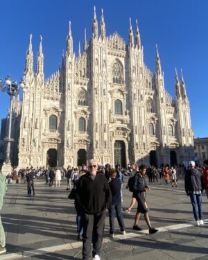 Ron Perlman Instagram - Getting Religion. In Milano!