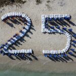 Ron Perlman Instagram - If you don’t think what these guys do is the Lords work… Congratulations on this on believable milestones. And God bless every single one of you that worked tirelessly to return this beautiful place so it’s pristine best. Repost from @4ocean • 25 MILLION POUNDS OF TRASH RECOVERED FROM THE OCEANS, RIVERS, & COASTLINES! That's right, we just set a NEW WORLD RECORD 🌎 by recovering our 25 millionth pound of trash. Thanks to you and all the pounds you've pulled at 4ocean.com, we've been able to make an incredible impact around the globe in just 5 years. As our Co-Founder CEO @alexjschulze says, "Small Acts add up and this is the proof. We got here just one pound at a time" 💪