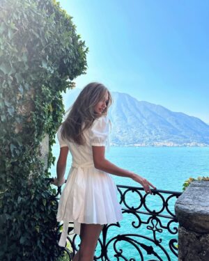 Ronni Hawk Instagram - Bellagio🍷