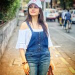 Roop Durgapal Instagram - “Keep your face always toward the sunshine, and shadows will fall behind you.” . . . . #RoopDurgapal