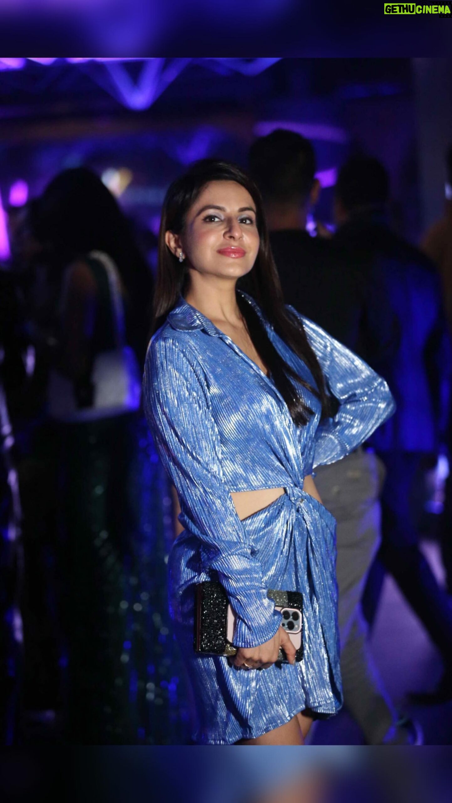 Roop Durgapal Instagram - Last night for @iwmbuzz bash 🩵 💙 . . Wearing my fav @athenalifestyle.in 📸 Pictures by : @thedivinehour01 . . . . . #reelsindia #réel #reelsinstagram #reelsvideo #reelitfeelit #trendingreels #trending #trendingsongs #trendingnow #reelkarofeelkaro #roopdurgapal #party #blue #yearend #2023 #fashion #style