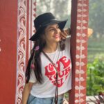 Roop Durgapal Instagram - I made many memories in Odisha.. so the picture are going to continue 😏😍 . . . #roopdurgapal #odisha #odishadiaries