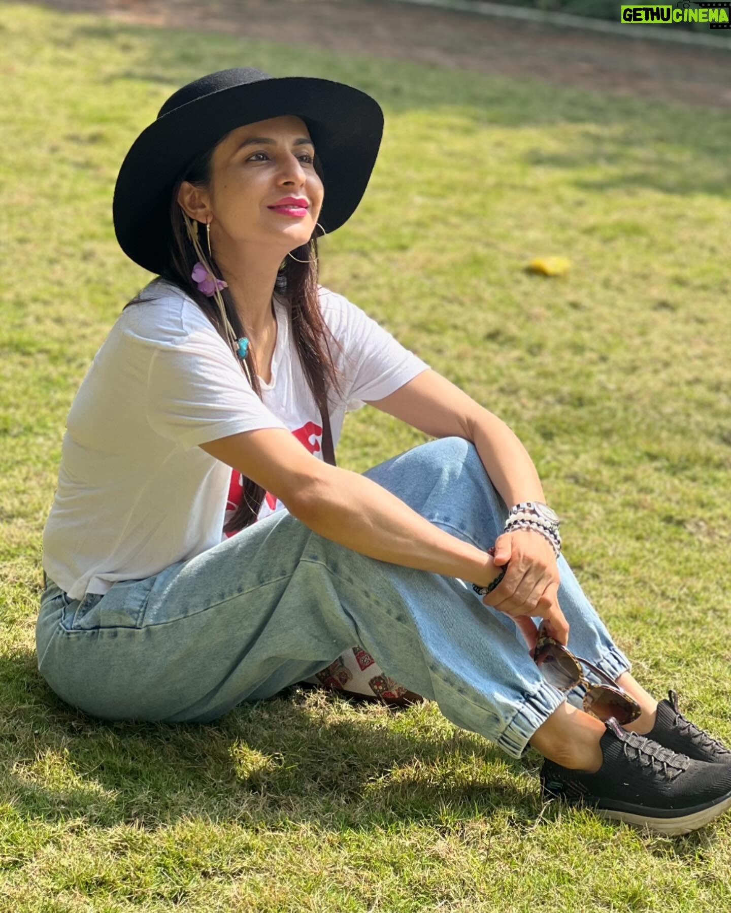 Roop Durgapal Instagram - I made many memories in Odisha.. so the picture are going to continue 😏😍 . . . #roopdurgapal #odisha #odishadiaries