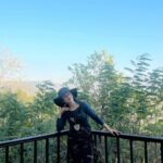 Roop Durgapal Instagram - Grow through what you go through .. may not be easy but what is easy ?? 💚 . . . . #reelsindia #réel #reelsinstagram #reelsvideo #reelitfeelit #trendingreels #trending #trendingsongs #trendingnow #reelkarofeelkaro #roopdurgapal