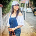 Roop Durgapal Instagram - “Keep your face always toward the sunshine, and shadows will fall behind you.” . . . . #RoopDurgapal