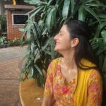 Roop Durgapal Instagram - This is how I had envisioned the month of March to end for me & the journey has just begun, as Yoga is for life 🧘‍♀️ My mother would have been the happiest person today as she herself was a PhD in Yoga & Samkhya Darshan. Even though I’m not even close to what she did, I can now atleast read & understand what wonderful things was her thesis about. Thank you @hansajiyogendra Maa for your blessings everyday. With you,my constant search for that Mother figure in my life ends which was going on since past four years 🙏 Grateful to @theyogainstituteofficial for making me look at life differently & also to all the beautiful souls I met in this journey including @gmanijaa 😊 ❤️