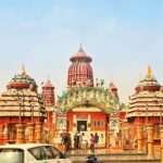 Roop Durgapal Instagram - Jagannath Puri Darshan was one of the most powerful & spiritual experiences that I have had 🙏 Have got some of the vibrations with me from there to stay with me forever 😇 Rest of the pictures were before & after that while still in Puri .. . . . . . #jagannathpuri #jagannathpuritemple #purijagannadh #puri #odisha #roopdurgapal