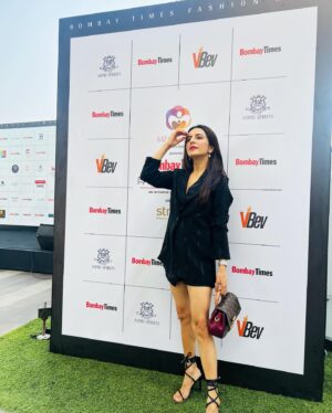 Roop Durgapal Instagram - Some moments from #bombaytimesfashionweek2023 ❤️ 
.
.
Wearing @athenalifestyle.in 
.
.
Thanks for having me @styling.your.soul 
.
.
#RoopDurgapal