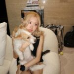Rosé Instagram - @sulwhasoo.official pop up 🍊